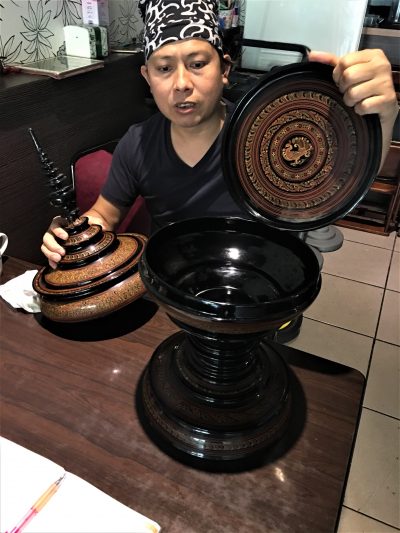 從緬甸帶回的漆器托盤