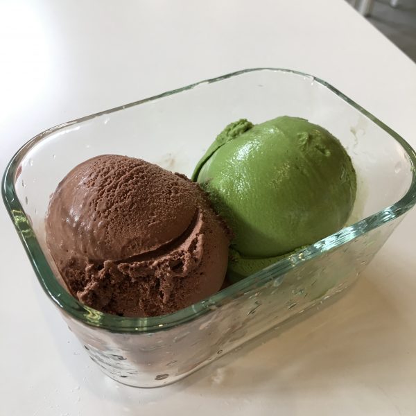 法國苦甜巧克力和日本靜岡抹茶