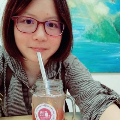 喝了洛神燒石花的Peggy,是不是很可愛 :D