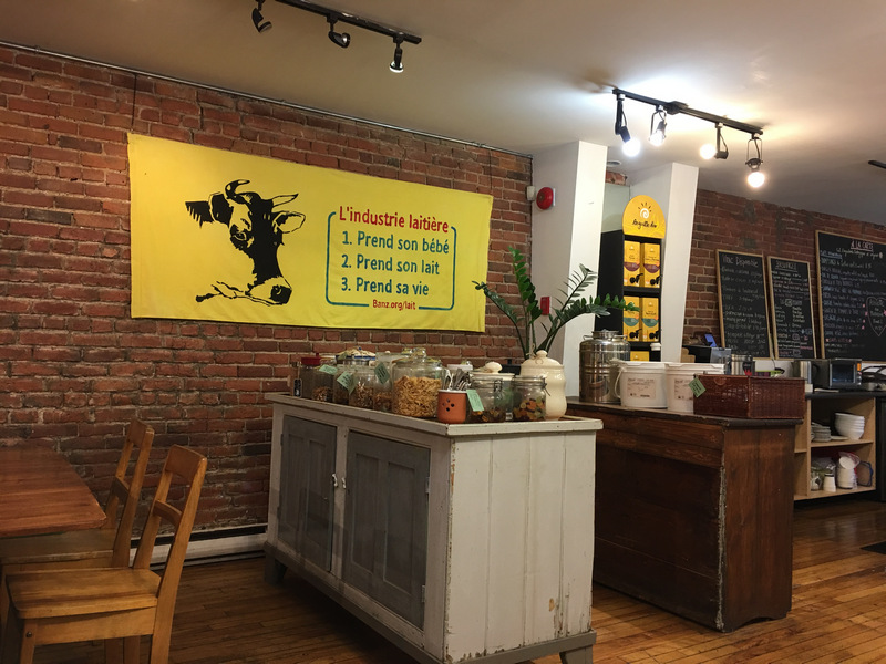 Quebec Louca organic vegan bulk store