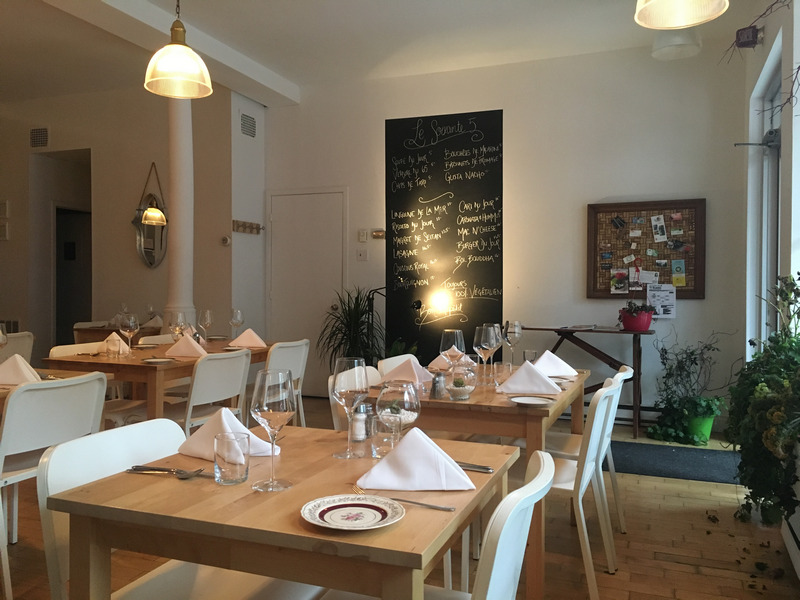 Canada Quebec vegan restaurant Le Soixante 5