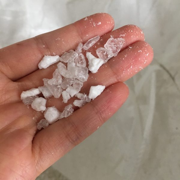 粉碎後的彈力膠