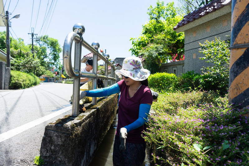 清水溝 很多垃圾