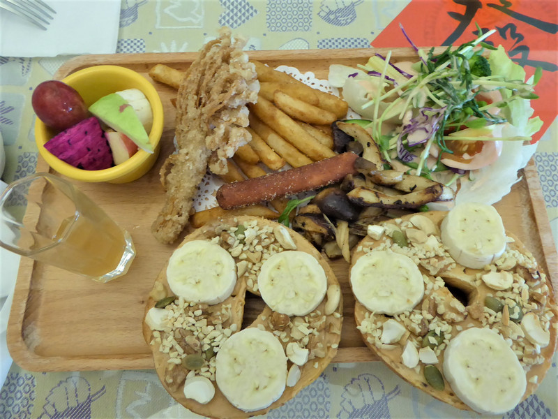 丸子蔬食_花生貝果 丸子蔬食_花生貝果