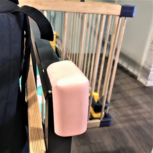 椅角也有防撞泡棉 星愿素願-椅角也有防撞泡棉