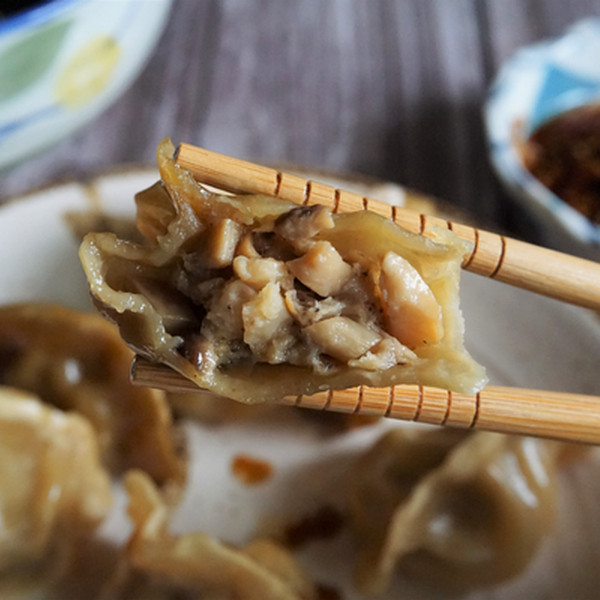 蔬香世家_黑松露野菇餃