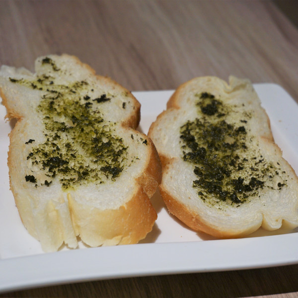 宜蘭羅東蔬食_舒食空間_香椿麵包 宜蘭羅東蔬食_舒食空間_香椿麵包