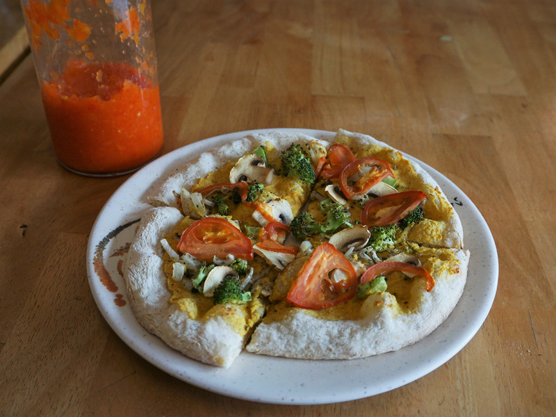 花蓮素食_夏太熱蔬食披薩hummus pizza 花蓮素食_夏太熱蔬食披薩hummus pizza