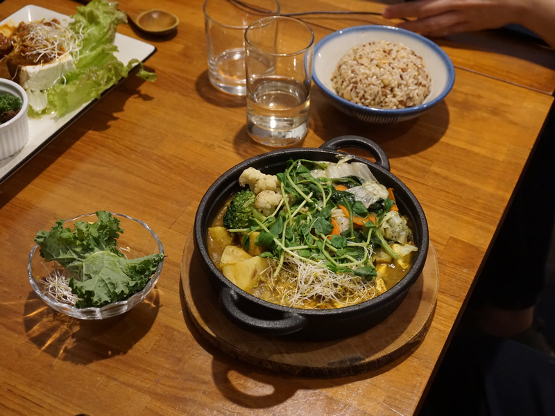 台北_零廢棄vegan蔬食餐廳_諦．Veganism共響空間_扁豆黃咖哩