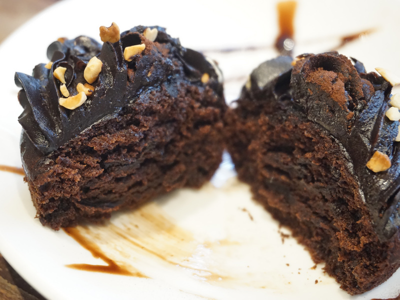 宜蘭礁溪vegan純素餐廳咖啡廳_德陽捌陸_熔岩布朗尼杯糕 宜蘭礁溪vegan純素餐廳咖啡廳_德陽捌陸_熔岩布朗尼杯糕