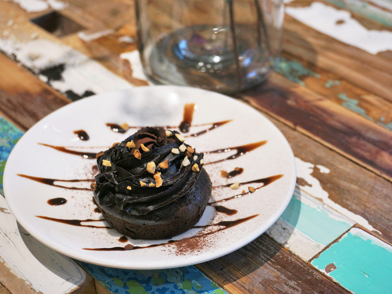 宜蘭礁溪vegan純素餐廳咖啡廳_德陽捌陸_熔岩布朗尼杯糕 宜蘭礁溪vegan純素餐廳咖啡廳_德陽捌陸_熔岩布朗尼杯糕