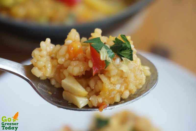 沒有海鮮的vegan蔬食西班牙燉飯 沒有海鮮的vegan蔬食西班牙燉飯