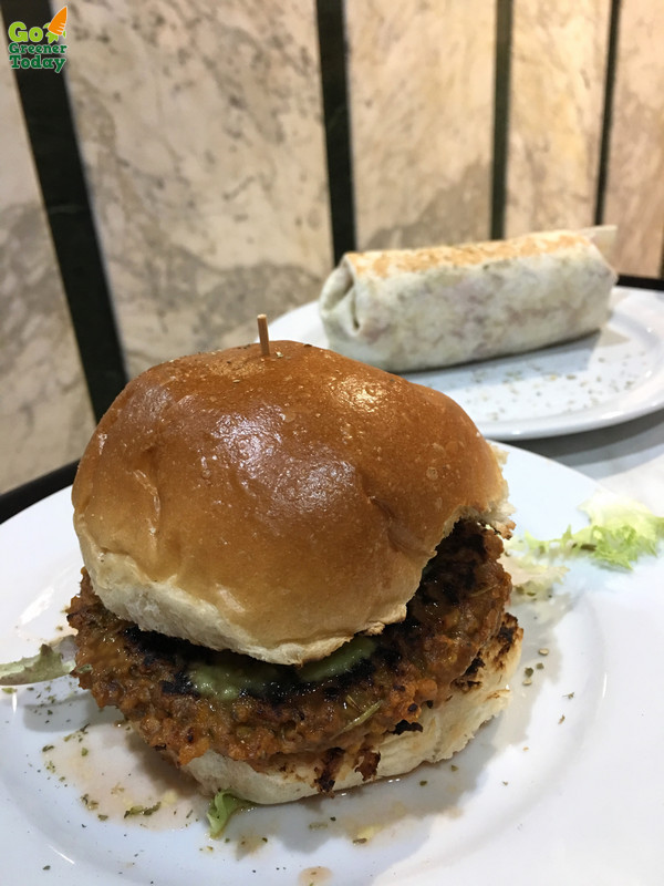 西班牙馬德里vegan vegetarian蔬食餐廳_Sana Vegetariana_vegan漢堡 西班牙馬德里vegan vegetarian蔬食餐廳_Sana Vegetariana_vegan漢堡