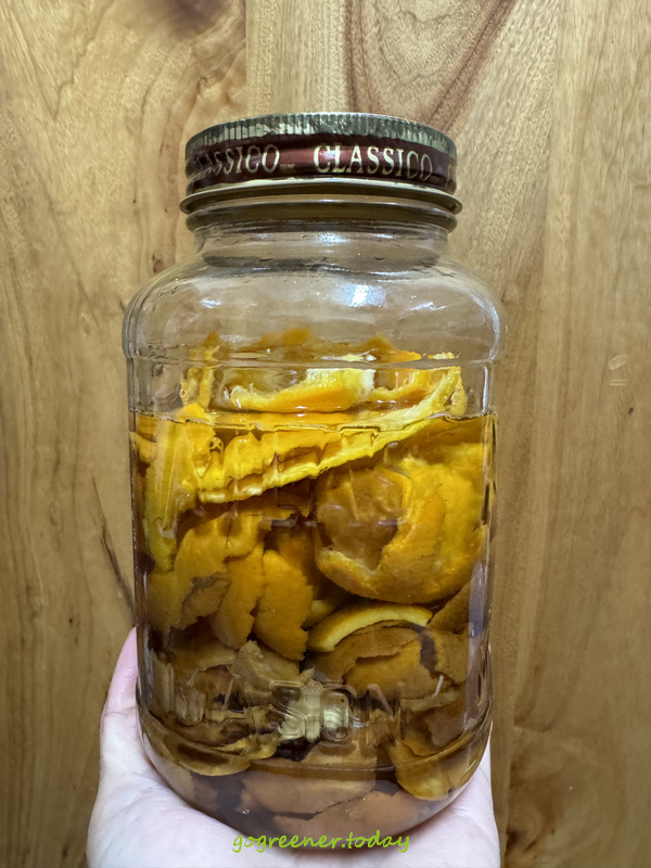 永續過好年_今年做的橘子皮泡白醋