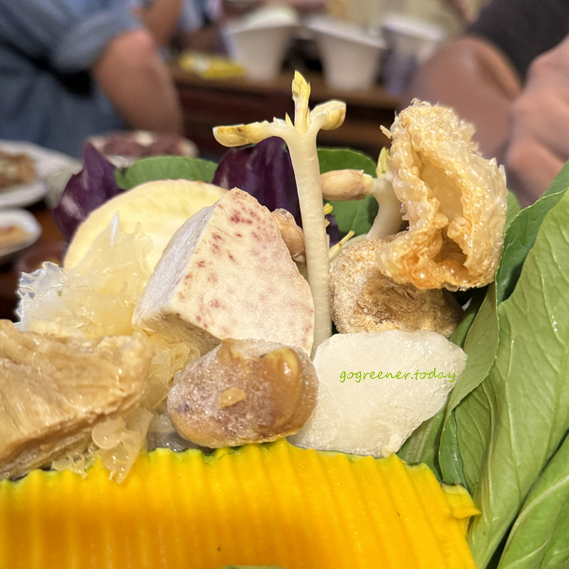 宜蘭冬山找茶小旅行_灶的多元宇宙_有蟲咬物文創餐屋_白鷺紅茶純植素食火鍋套餐 宜蘭冬山找茶小旅行_灶的多元宇宙_有蟲咬物文創餐屋_白鷺紅茶純植素食火鍋套餐