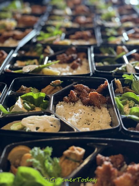 AVEDA企業ESG實踐_結合綠色餐飲_一簞食蔬食外燴便當_與Loopick循環餐具租借